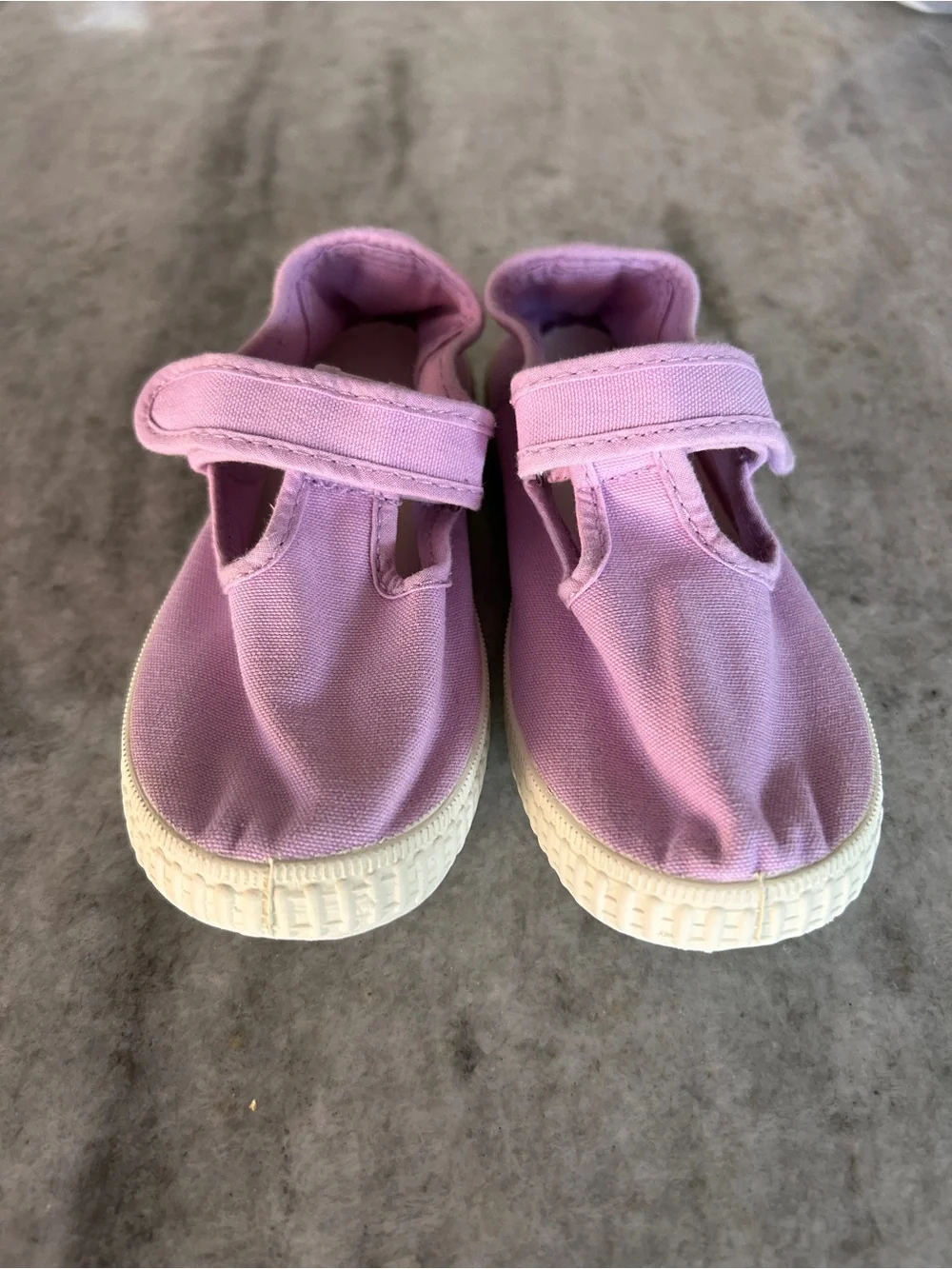 Cienta Kids Canvas Hook-and-Loop Velcro Shoes in Lavender Size 27 10-10.5